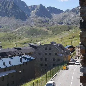 apartamentos-borruscall.andorra-la-vella-hotels.net/